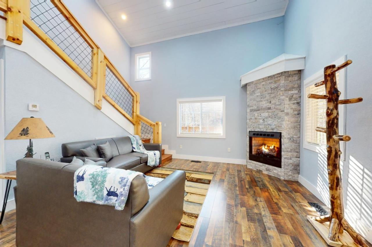 Serenity Cabin Pigeon Forge Luaran gambar